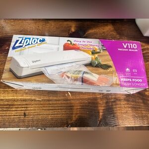 Ziploc White Vacuum Sealer